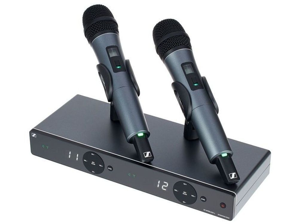 Mikrofon Sennheiser XSW 1-835 DUAL B daljinski ročni set 2 mikrofona