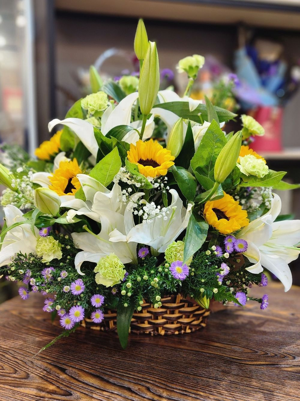 Large size : Customized Sunflower + Lily Themed Basket Arrangement