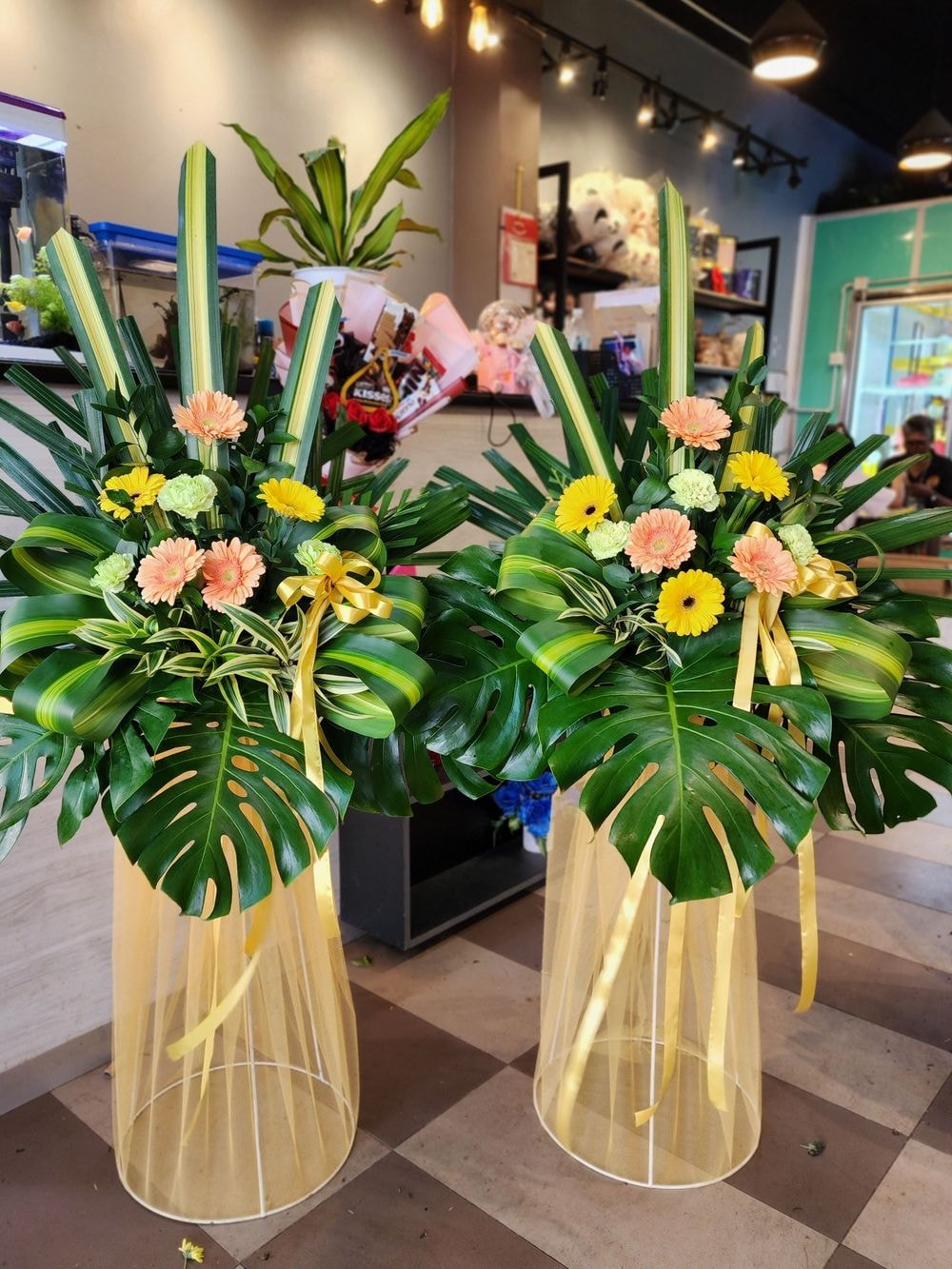 Stand Arrangement with Flowers