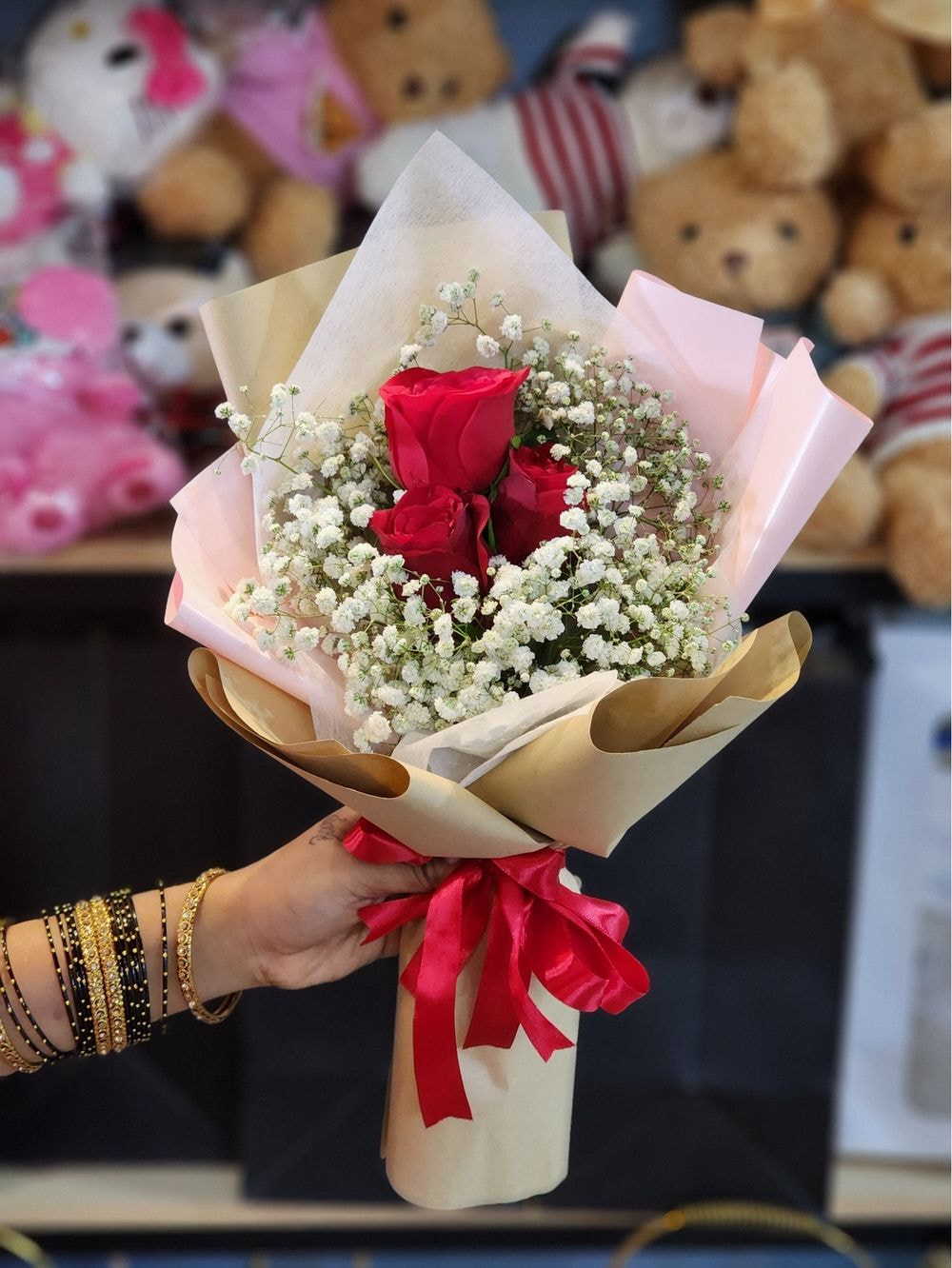 3 Rose Bouquet with Baby's Breathe
