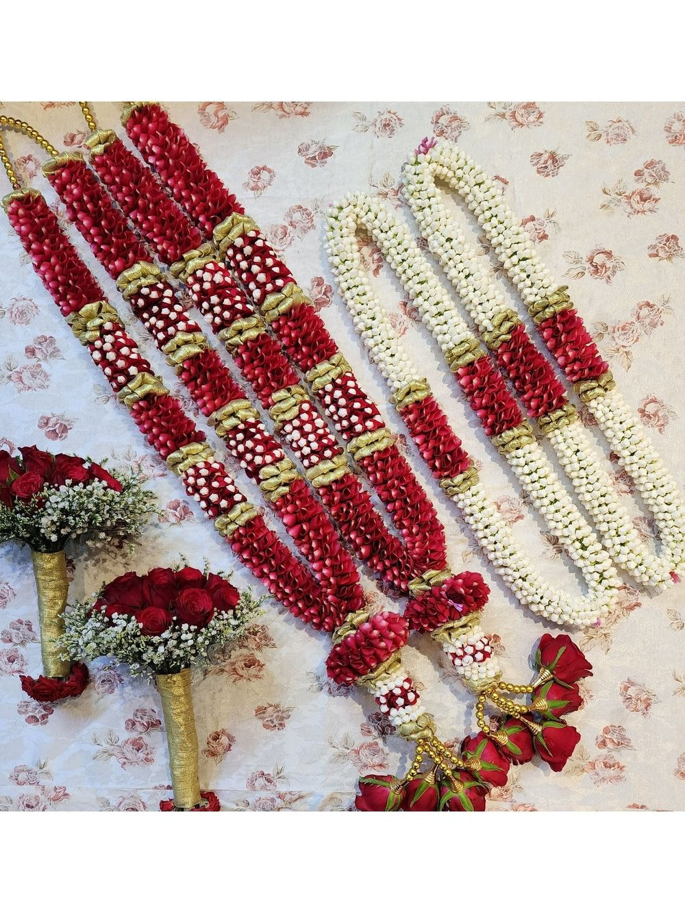 Flower Petals Garland - H
