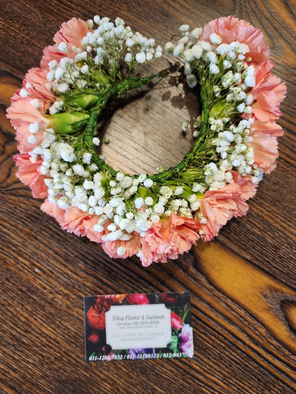 12inch Hair Arrangement with Carnation & Baby breath