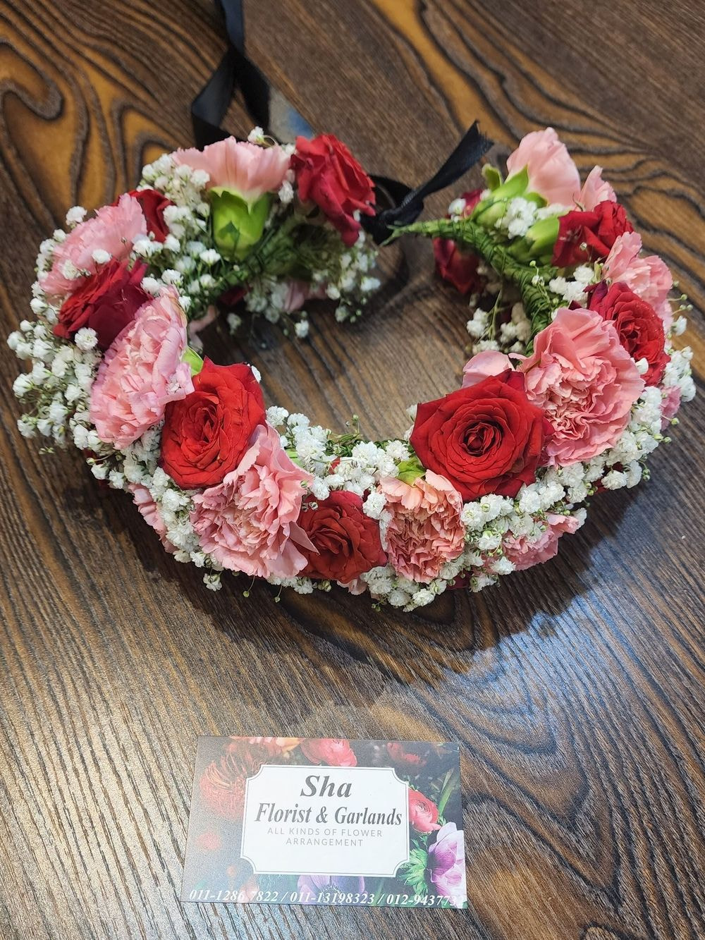 12inch Hair Arrangement with Carnation & Rose, Baby breath