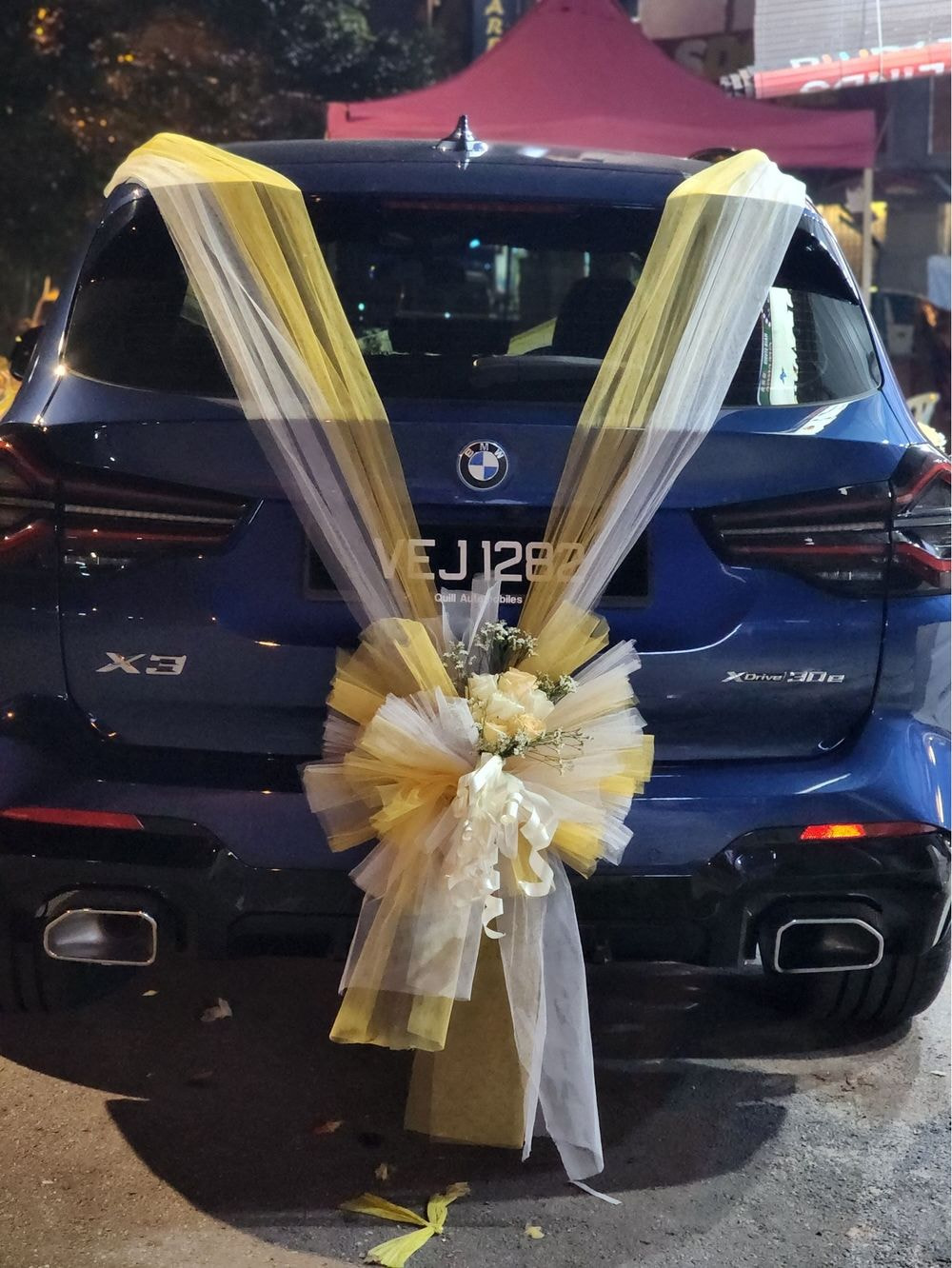 Double Ribbon with Fresh Flower