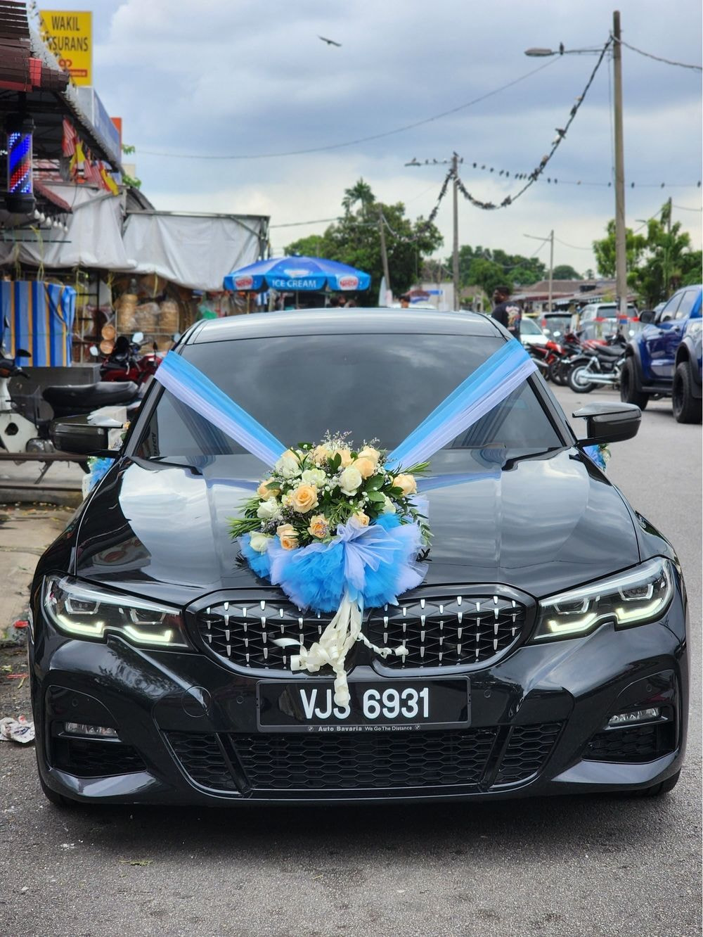 Double Ribbon with Fresh Flower