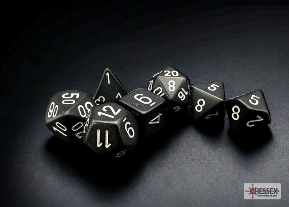 D&D KOCKE: Opaque Black/white Polyhedral 7-Dice Set