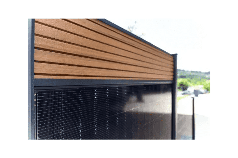 FlexPVence solar fence 2.0 m x 5.58 m with three PV modules