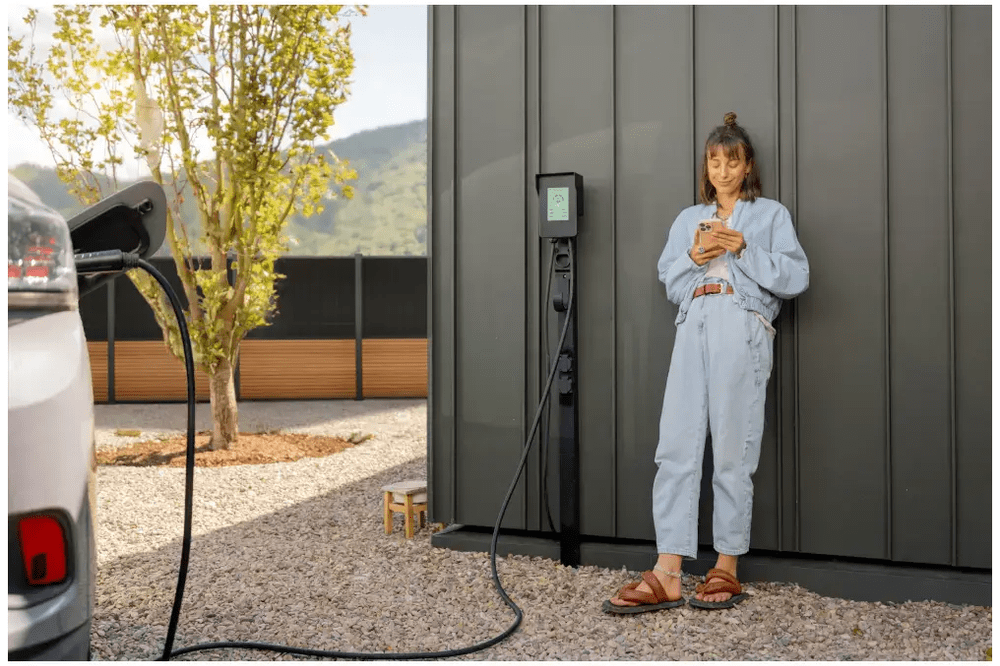 PowerPVence Solarzaun 1,85 m x 3,7 m mit drei PV Modulen
