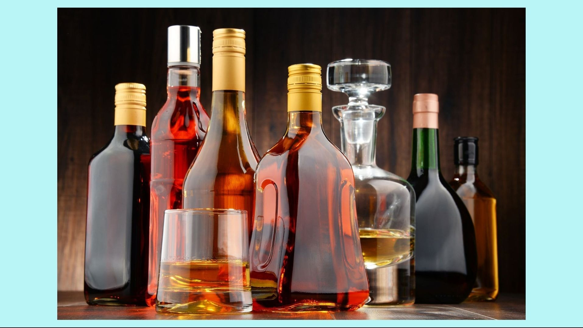 minuman beralkohol yang berasid akan melemahkan enamel dan menyebabkan gigi sensitif 