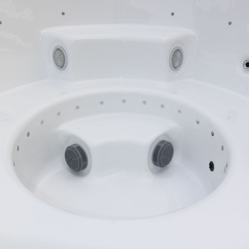 Whirlpool The Circle