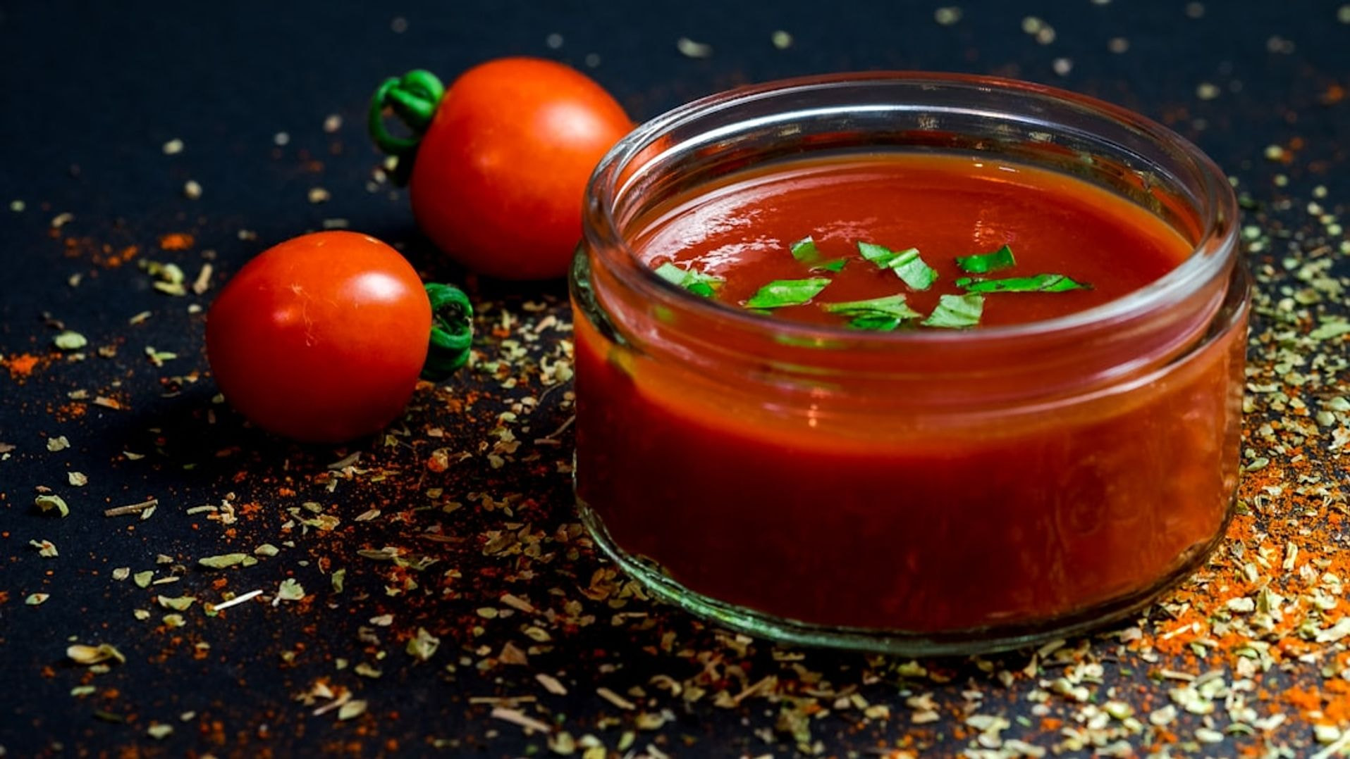 Fiery flavor unveiled: Bongiovi Arrabbiata Sauce in all its tomato-herb glory! Fiery flavor unveiled: Bongiovi Arrabbiata Sauce in all its tomato-herb glory!