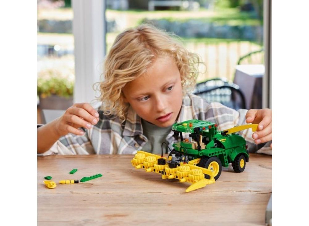 LEGO KOMBAJN 9700 [MCLEGO421680]