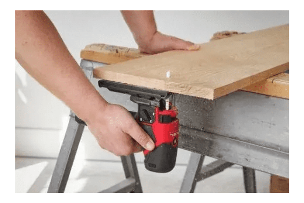 AKUMULATORSKA VBODNA ŽAGA M12 FJS-0 MILWAUKEE