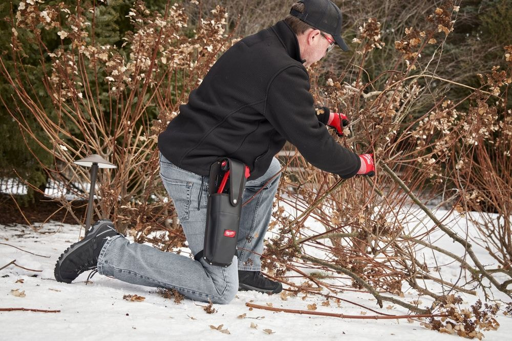 AKUMULATORSKE ŠKARJE ZA OBREZOVNJE DREVES GRMIČEVJA IN TRTE M12 BLPRS-202 MILWAUKEE AKUMULATORSKE ŠKARJE ZA OBREZOVNJE DREVES GRMIČEVJA IN TRTE M12 BLPRS-202 MILWAUKEE