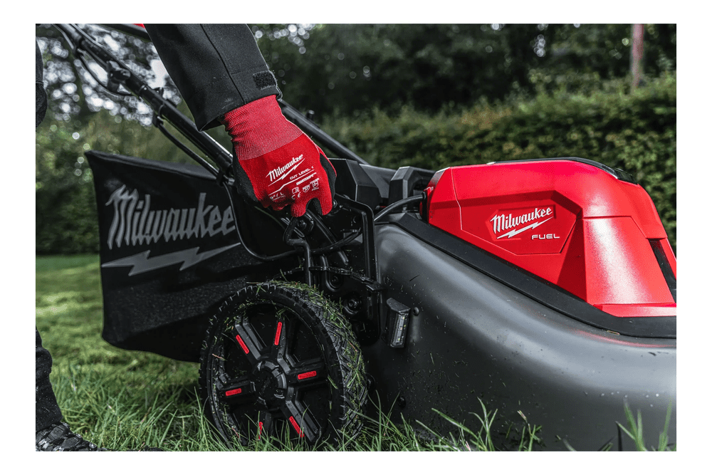 AKUMULATORSKA SAMOHODNA VRTNA KOSILNICA 53 CM M18 F2LM53-0 MILWAUKEE