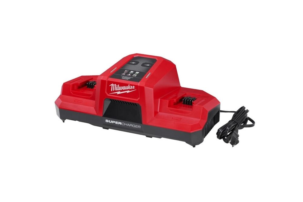 SUPER POLNILNIK M18 DBSC Z DVEMA POLNILNIMA MESTOMA MULWAUKEE