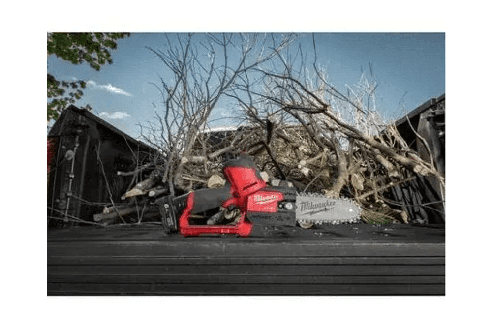 AKUMULATORSKA ROČNA VERIŽNA ŽAGA M12 FHS-602X MILWAUKEE