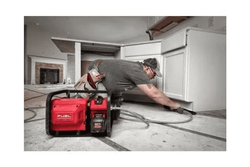 AKUMULATORSKI KOMPRESOR M18 FAC-0 MILWAUKEE