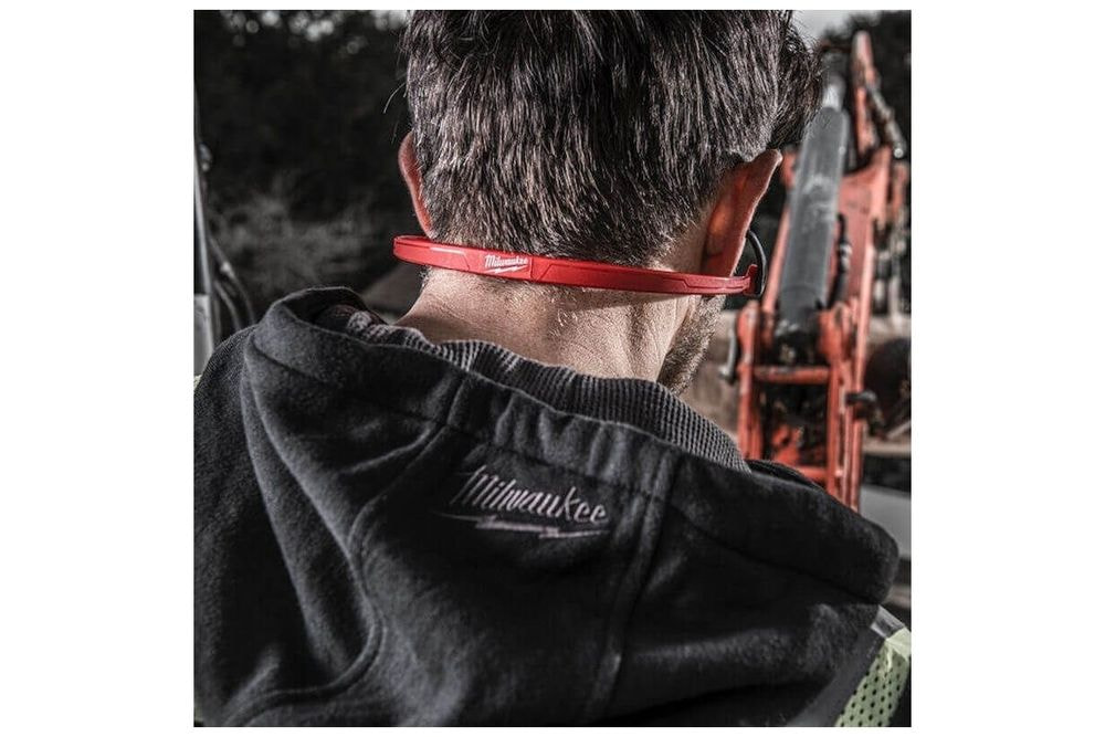 UŠESNI ČEPKI NA TRAKU MILWAUKEE UŠESNI ČEPKI NA TRAKU MILWAUKEE