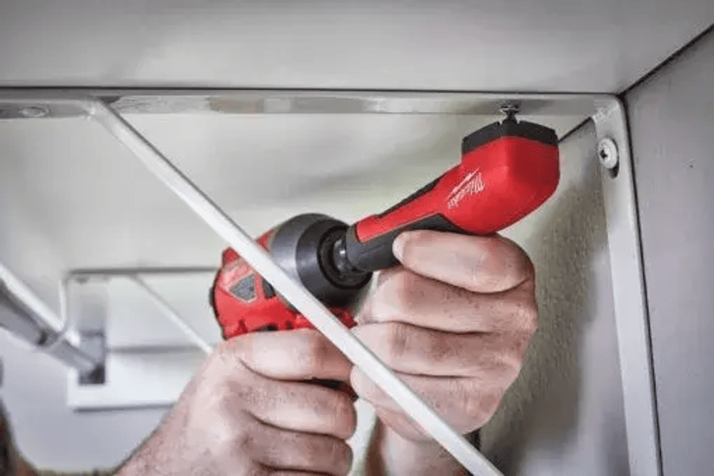 SET NASTAVKOV ZA KOTNO VIJAČENJE SHOCKWAVE (11. KOM) MILWAUKEE