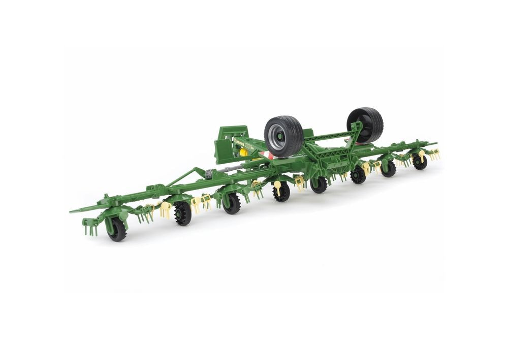 IGRAČA OBRAČALNIK ZA SENO KRONE KWT 8.82