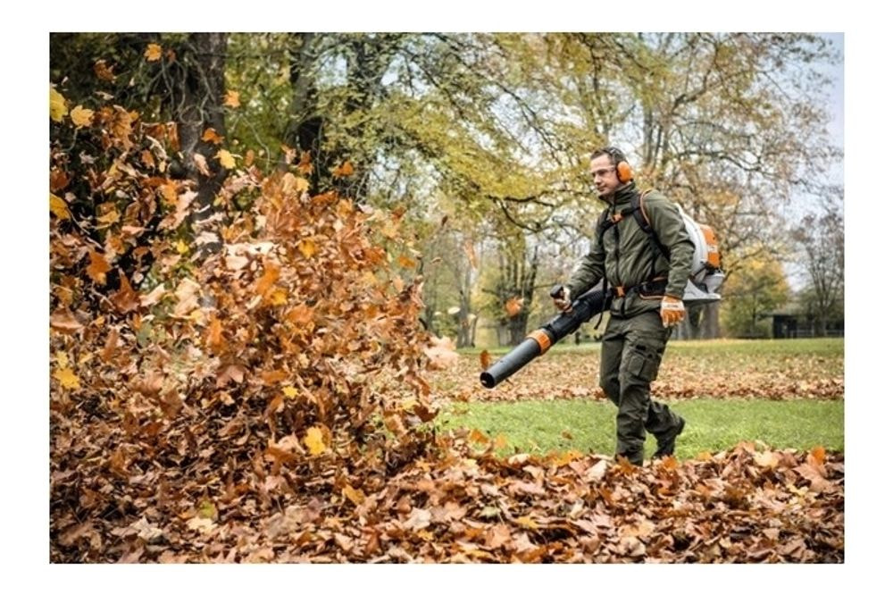 PIHALNIK MOTORNI BR 800 C-E STIHL [42830111603]