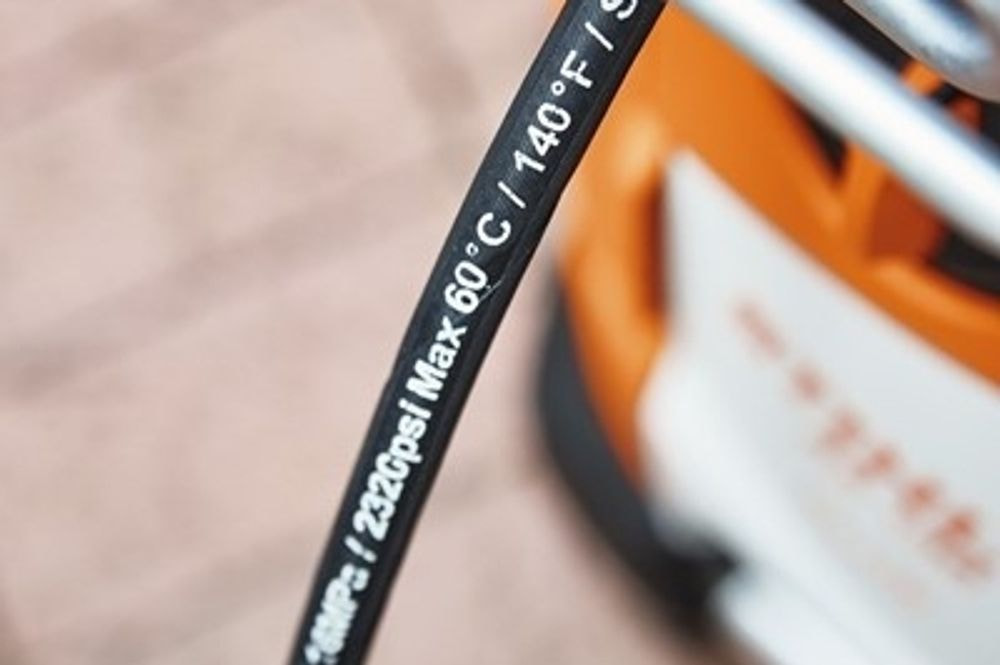 ČISTILEC VISOKOTLAČNI STIHL RE 130 PLUS 