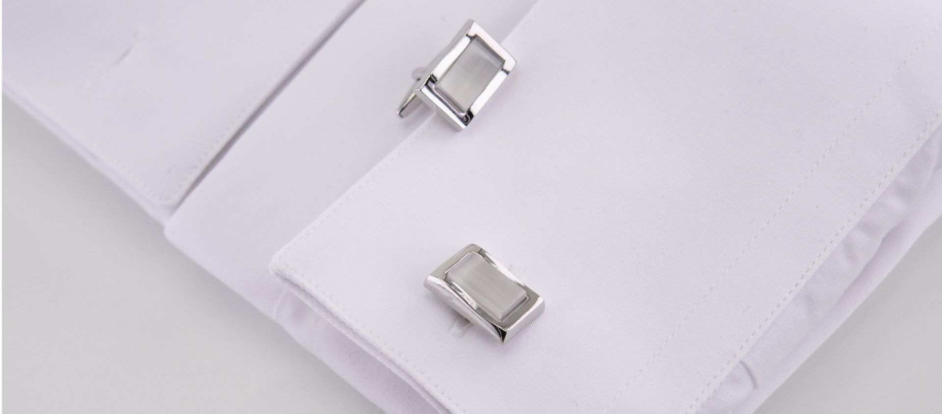 White color stainless steel cufflinks