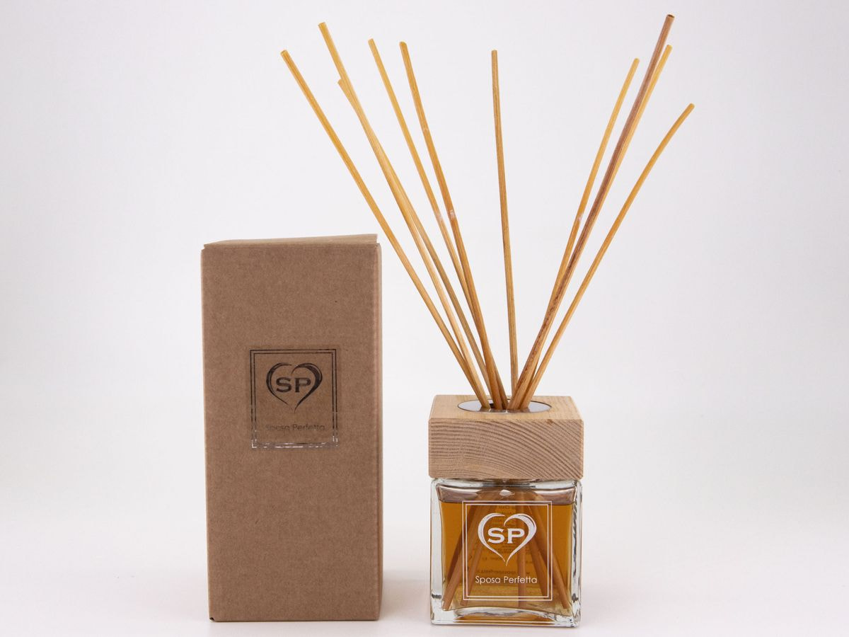 Room fragrance with wooden sticks 500 ml
