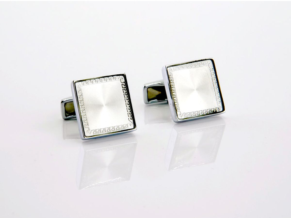 Finished square silver cufflinks