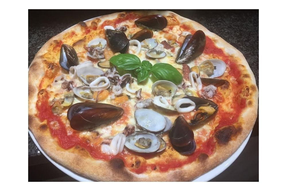 Pizza ai Frutti di Mare