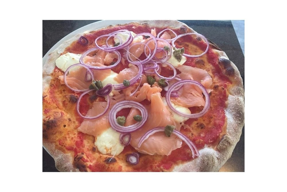 Pizza Salmone