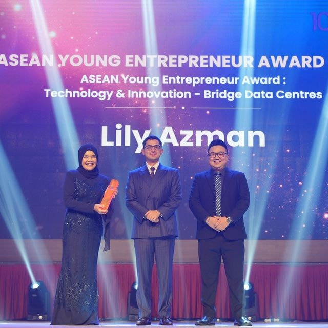 12. ASEAN Young Entrepreneur Award: Technology & Innovation - Bridge Data Centres - Lily Azman