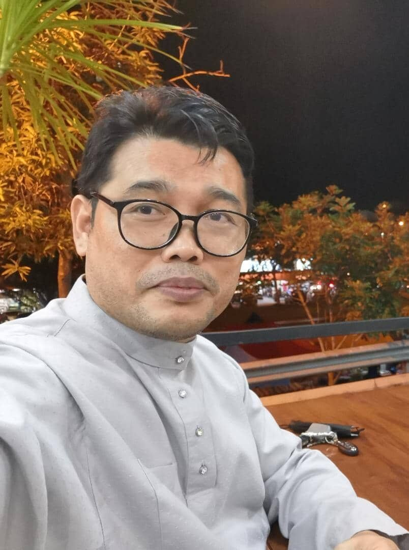 Dr. Lokhman Hakim Osman