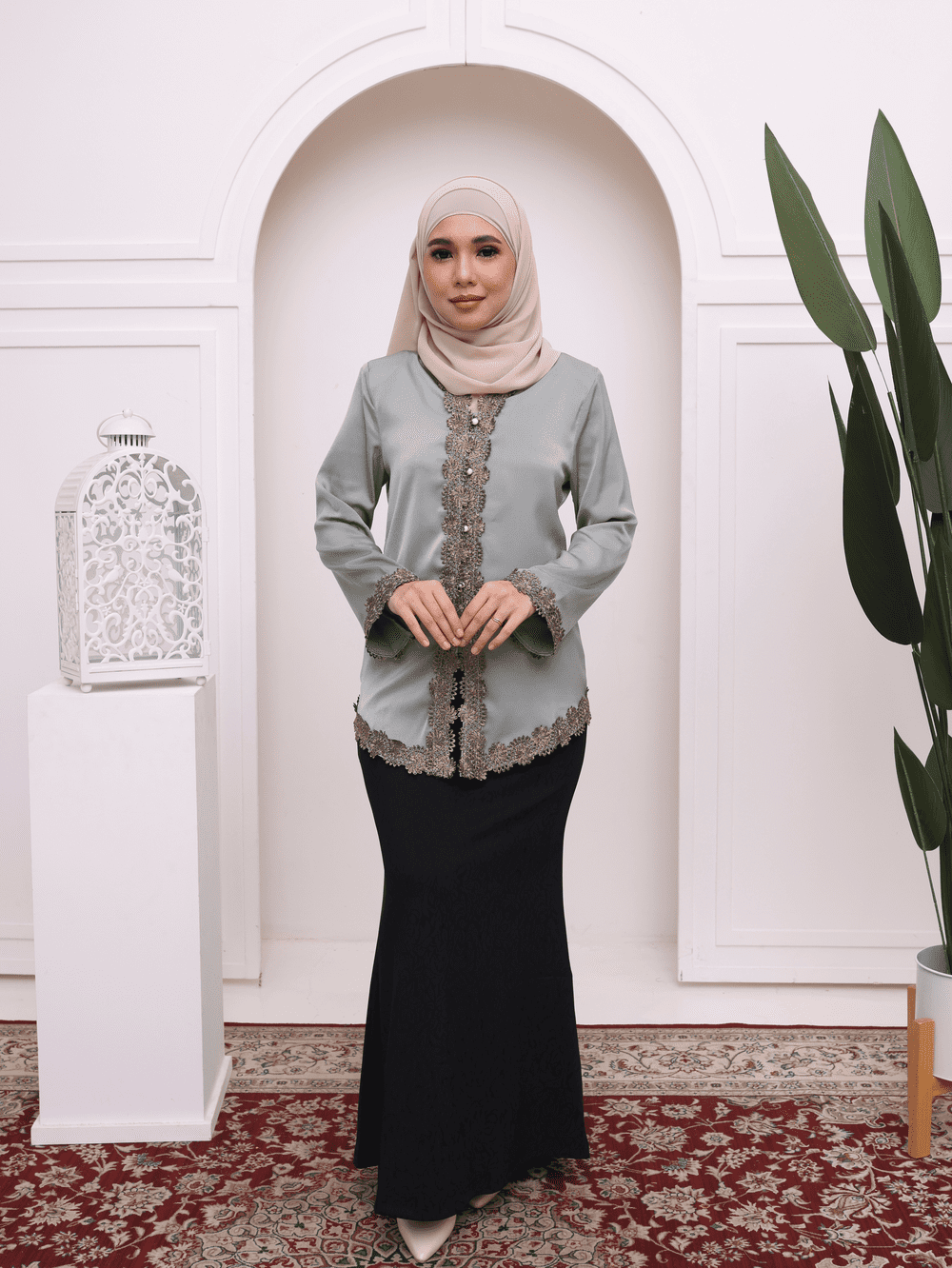 Kebaya Sunda Moden - Green Whisper