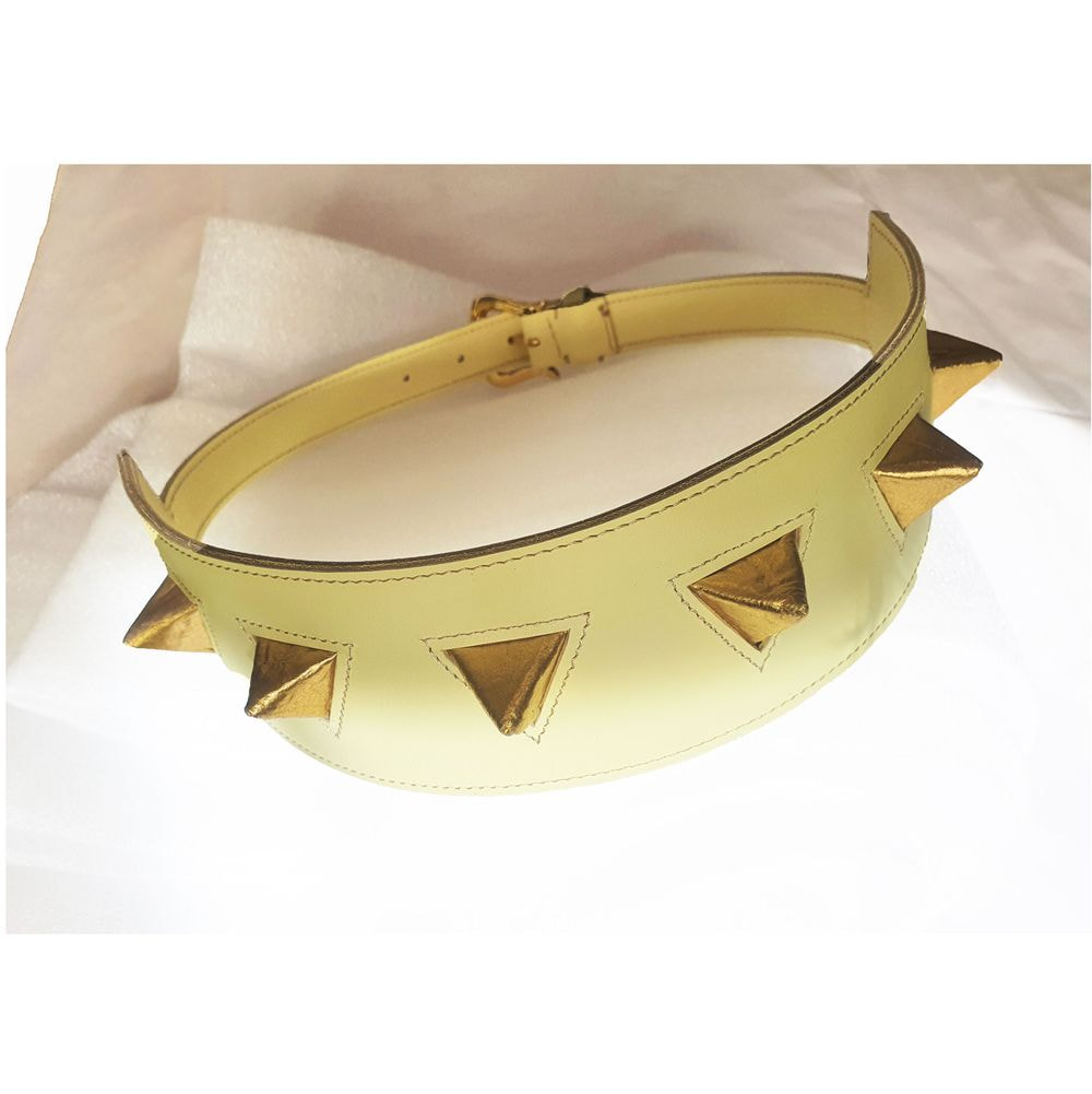 Studded belt light yellow and gold