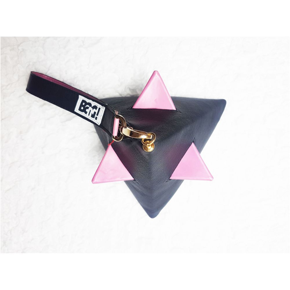 Pyramid bag black&pink