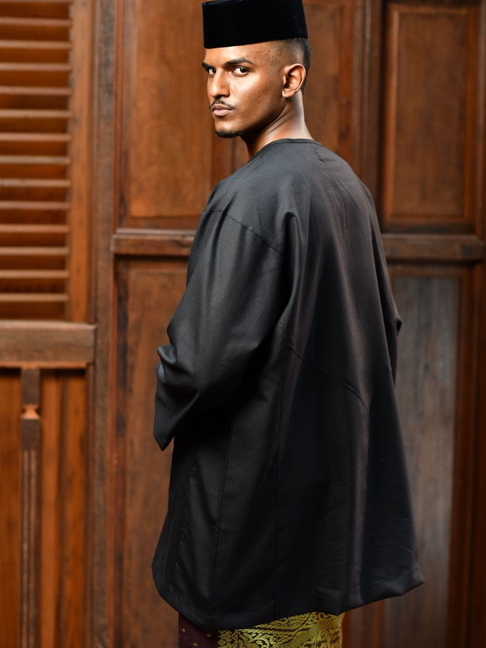 RIJAL Baju Melayu set in Black