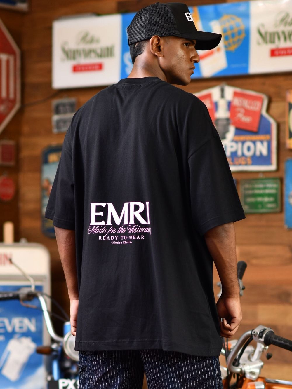 MINIMAL T-shirt - Black